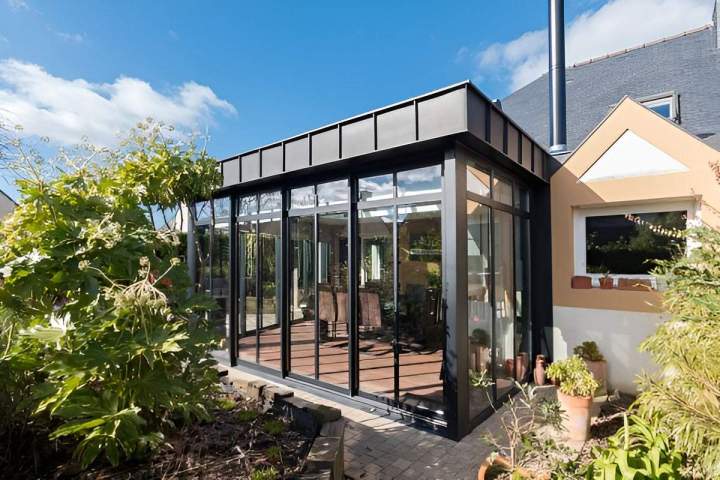 Apportez de la lumière et du confort à votre espace extérieur.